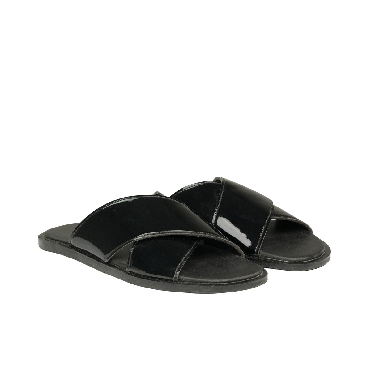 Black Cross Patent Slipper SA40
