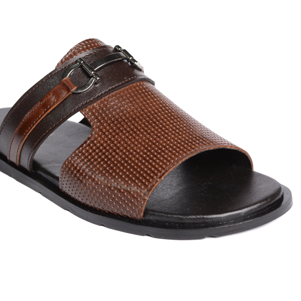 Brown Buckle Dotted Slipper SA08
